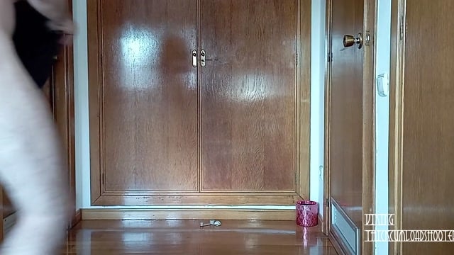 VIKING THICKCUMLOADSHOOTER Pisses In His Neighbor's Panties