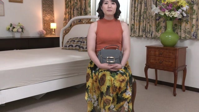 A Estreia de Casada da Akari Nagano Fica Molhada Rapidinho