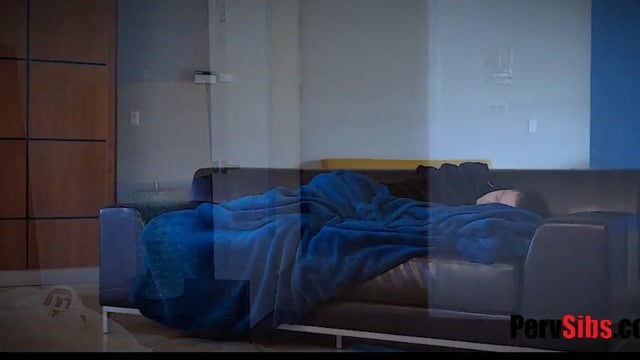 Danni Rivers Gets Her Face Covered In Cum