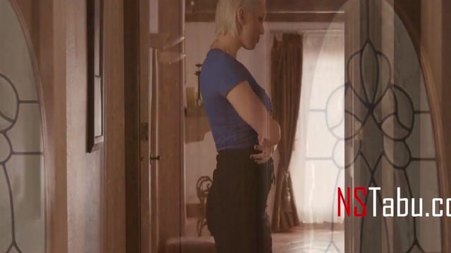 Cheating Wife And Babysitter Secret Pussy Feast