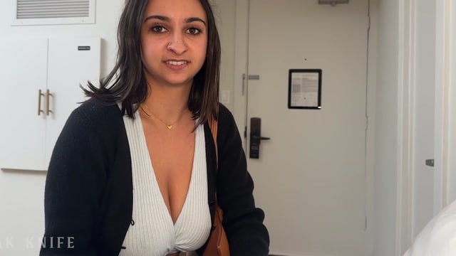 Jak Knife Skips The Condom With Busty Latina Coworker