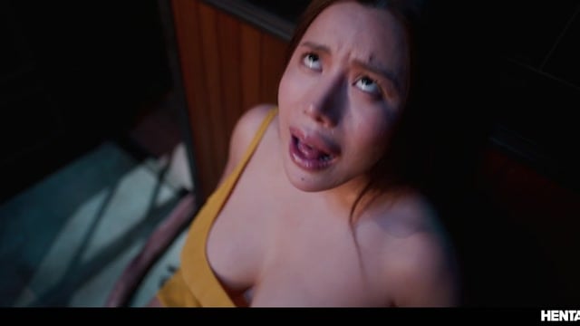 La BBW japonaise Maria Nagai ligotée et gangbangée par des bites monstrueuses jusqu'à être trempée de sperme