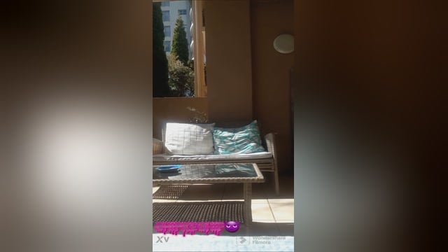 Chubby Babe Chipkechip Takes It Outside
