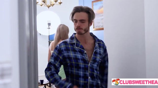 Willy Regal Fucks Two Hot Babes In A Wild Threesome