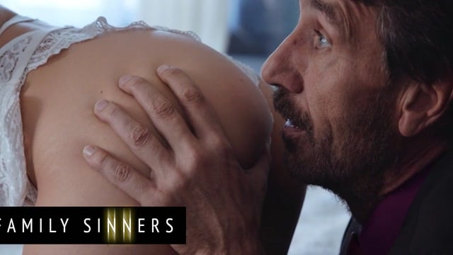 Paige Owens Gets Trained By Stepdad Steve Holmes