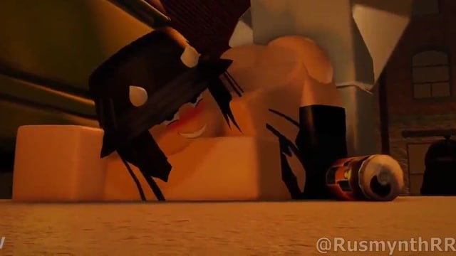 Blocky Chick Gets Alleyway Anal Action