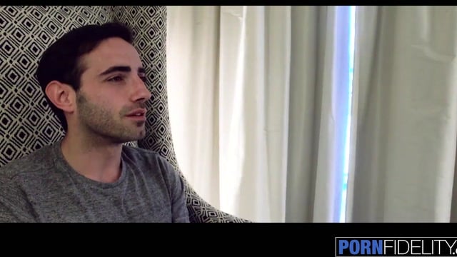 Paisley Porter Dá Uma Gozada Interna Pro Amigo Antes Do Casamento