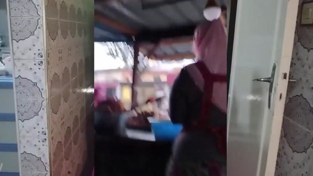 MILF Indonésia de Hijab com Rabo Grande é Fodida