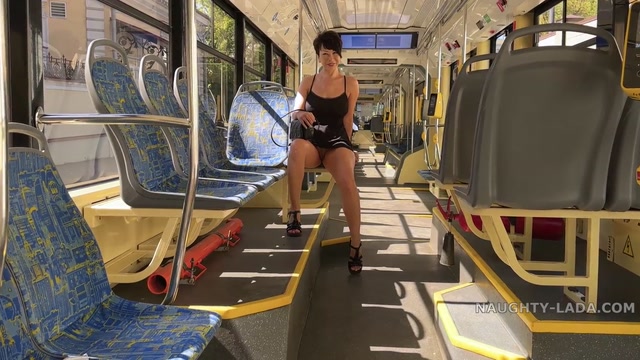 Meu vestido transparente extremamente curto